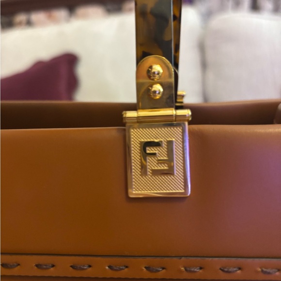 Fendi Sunshine Medium Tote Brown Leather Roma Logo Authentic - Picture 8 of 14